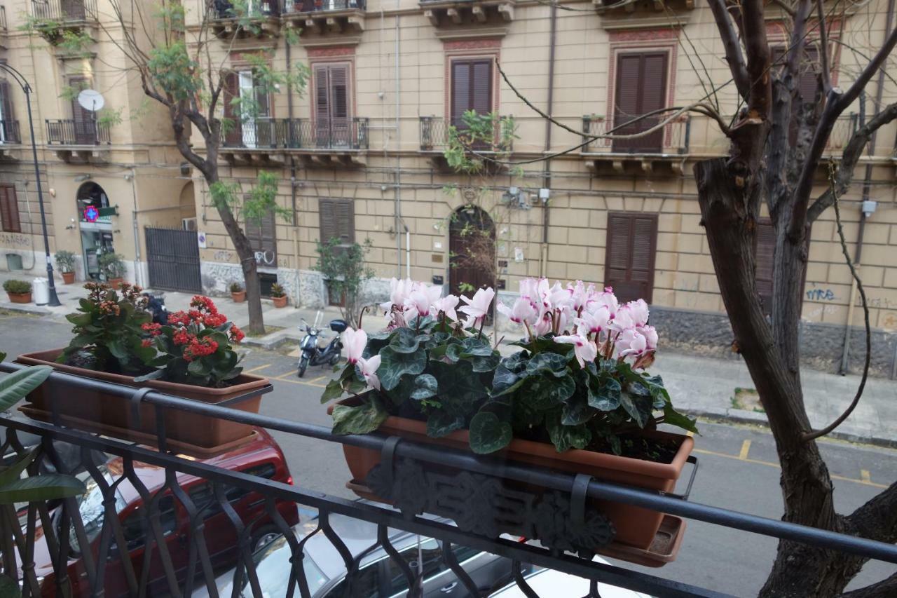 A Casa Di Amelie Villa Палермо Екстериор снимка